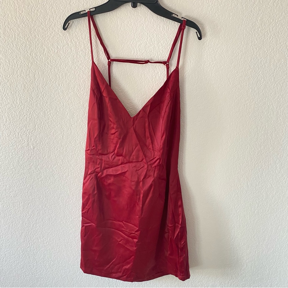 Superdown || NWOT || Nicole Open Back Red Satin Dress - Picture 2 of 10